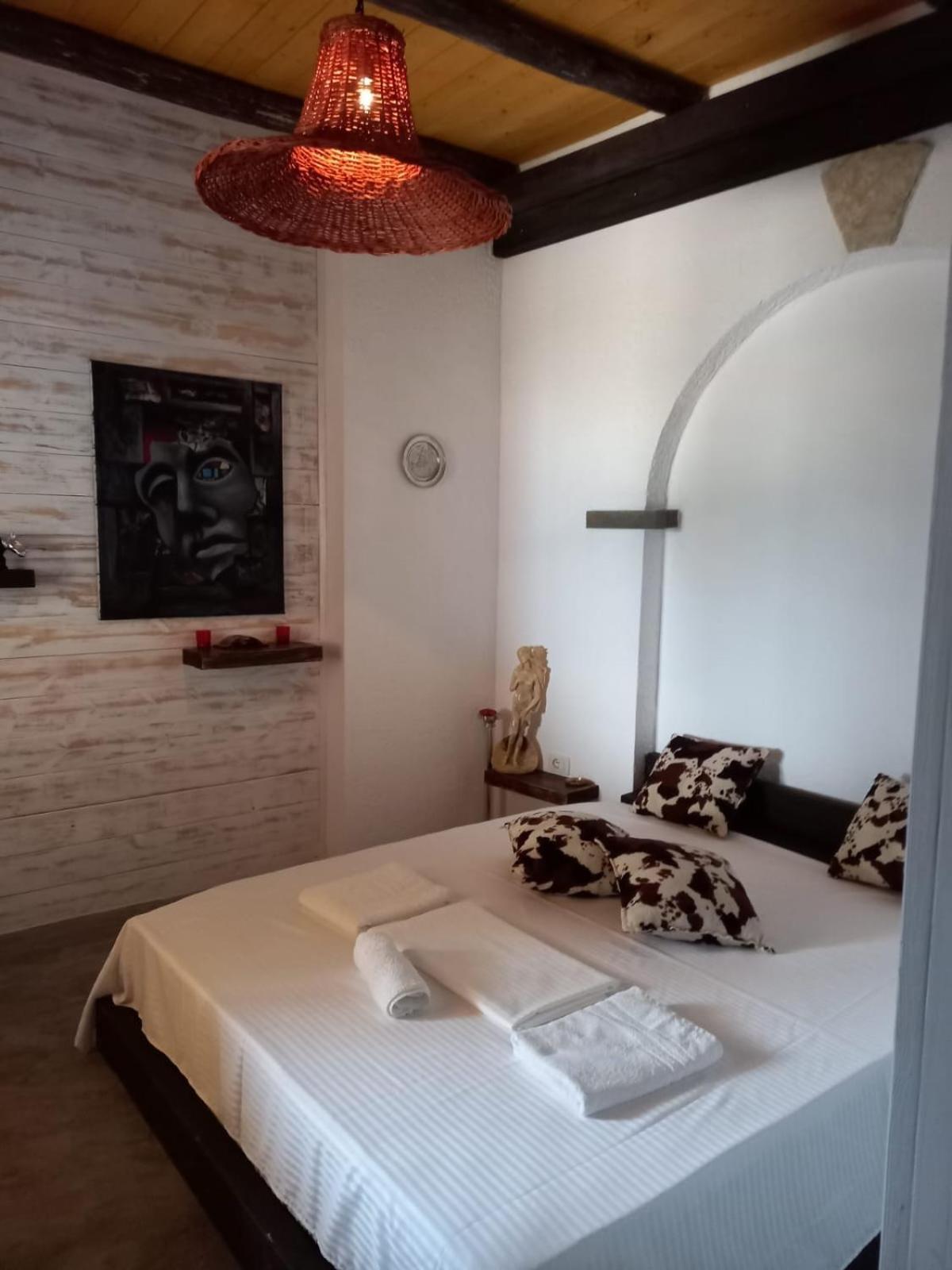 Rahoni Park & Suites Dhërmi Εξωτερικό φωτογραφία