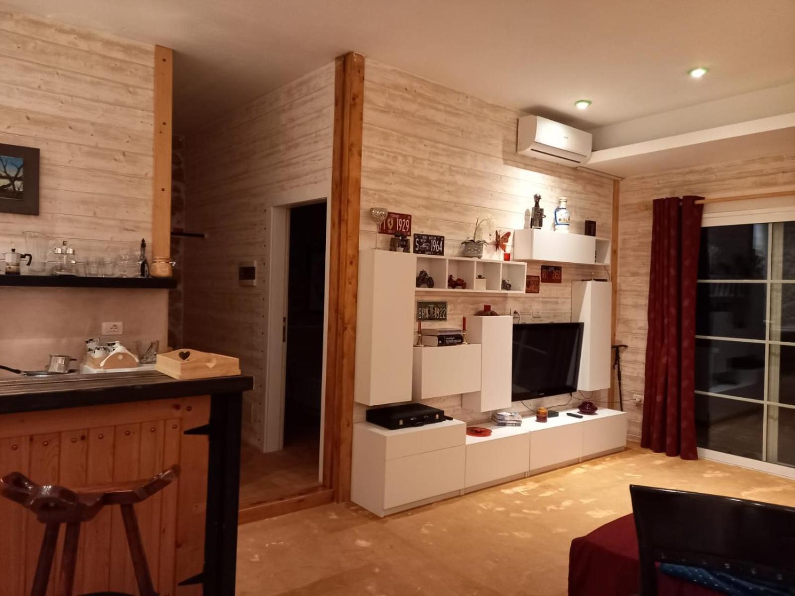 Rahoni Park & Suites Dhërmi Εξωτερικό φωτογραφία